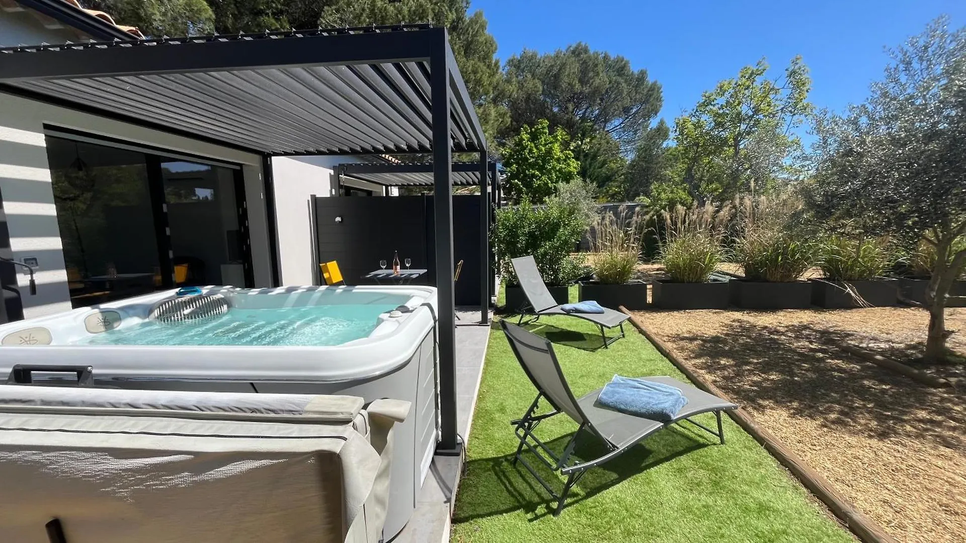Pause Spa Sur La Route Du Ventoux Adults Only Carpentras